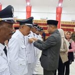 Bupati Donggala Moh Yasin Lantik 8 Kades Pengganti Antar Waktu