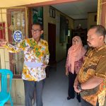 Pantau Kedisiplinan Pegawai, Pj. Bupati Takalar Sidak Kantor Lurah dan Pustu Sombalabella