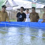 Optimalkan Potensi Perikanan, Pj. Bupati Takalar Tnjau Langsung Kegiatan Budidaya Air Tawar