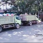 Gaji Belum Dibayar, Mobil Truk yang Bermuatan Sampah Terparkir di Depan Kantor BPKAD Konawe