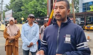 Keluarga Minta Polres Takalar Segera Tahan Pelaku Pengeroyokan Mantan Imam Desa Balangtanaya