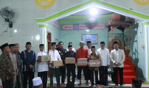 Pj Bupati Takalar Safari Ramadhan di Masjid Nurul Taqwa Sayowang Polsel