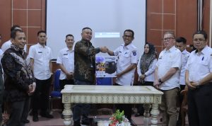 Tingkatkan PAD, Pj Bupati Takalar Teken MoU dengan PT. PLN (Persero) Tentang PBJT