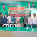 Dikawal Relawan, H. Jumarding Resmi Daftarkan Diri di PPP Sebagai Balon Bupati Kolaka Utara