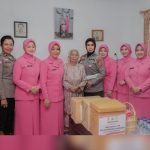 Peringati Hari Jadi Polwan, Ibu Asuh dan Pakor Polwan Polda Sultra Laksanakan Anjangsana