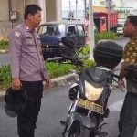 Kapolri Beri Tiket Sekolah Bhabinkamtibmas Aiptu Agus yang Amankan Pria Bersajam di Jaktim