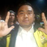 Ketua Tim Pemenangan Lalu Ivan Indaryadi, Manjakan Pendukung  Dengan Berjoget Bersama Sambil Berikan Saweran