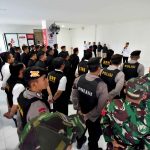 Gandeng TNI, POLRI dan BNN, Lapas Lombok Barat Gelar Razia Kamar Hunian dan Tes Urine Warga Binaan