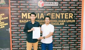 Dugaan Pelanggaran, Tim Advokasi Pasangan DM-HHY Laporkan Anggota BPD dan KPU Takalar