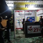 Satreskrim Polres Lombok Timur Cek Pos Pengamanan Bawaslu Menjelang Hari Pencoblosan