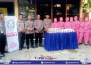 Bulan Ramadhan Jadi Momen Kepedulian, Polsek Tamalatea Dan Bhayangkari Berbagi Takjil Ke Warga