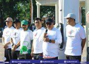 Bupati Takalar Lepas Peserta Jalan Santai Pada Peringatan Hardiknas