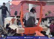 Wujudkan Swasembada Pangan, Bupati Takalar Serahkan Bantuan Traktor Roda Empat