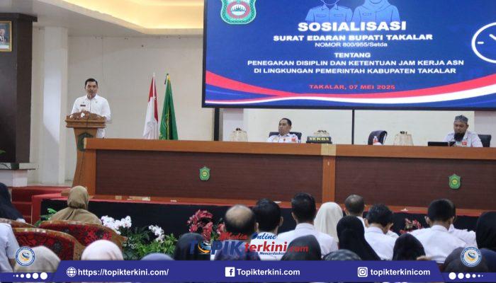 Sekda Takalar Buka Sosialisasi Penegakan Disiplin Jam Kerja Bagi ASN