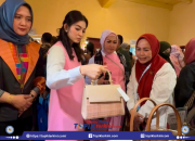 Tas Kerajinan Khas Takalar dengan brand Anging Mamiri Tarik Perhatian Ibu Wapres Selvi Gibran