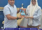 Brigjen Marinir Dr. Wahyudi Ngopi Santai dengan Junior DDI Mangkoso, Bahas Buku “Koordinat Rasa” hingga Proyek Film