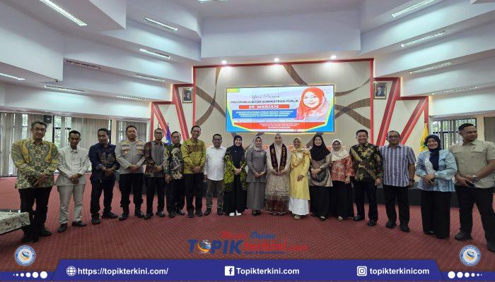 Siti Meriam Resmi Sandang Gelar Doktor dengan Predikat Cumlaude