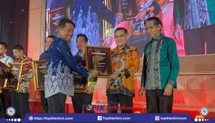 Bawa Takalar ke Tingkat Nasional, Daeng Manye Diganjar Penghargaan Kepala Daerah Inspiratif