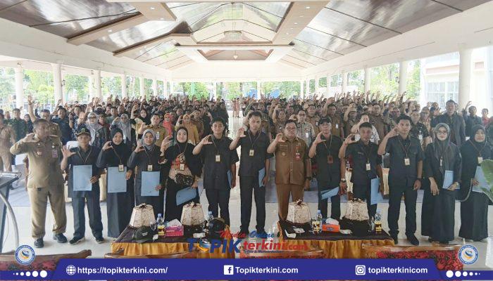 393 Kepala Dusun di Takalar Terima SK, Daeng Manye : Mereka Ujung Tombak Pelayanan kepada Masyarakat