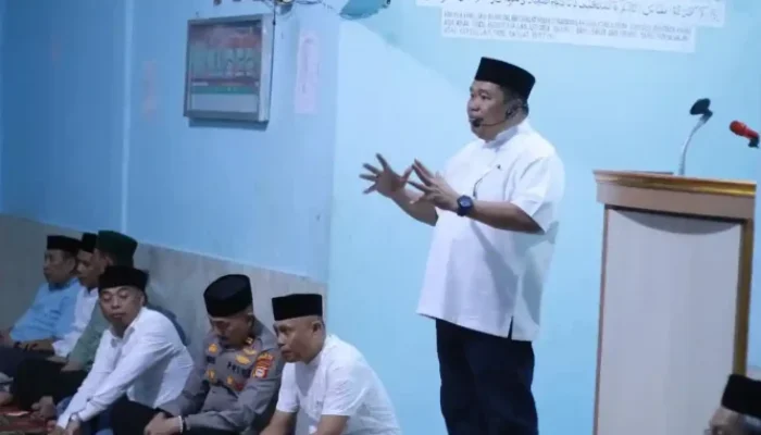 Bupati Takalar Manfaatkan Safari Ramadan di Kale Lantang untuk Perkuat UMKM Lammang