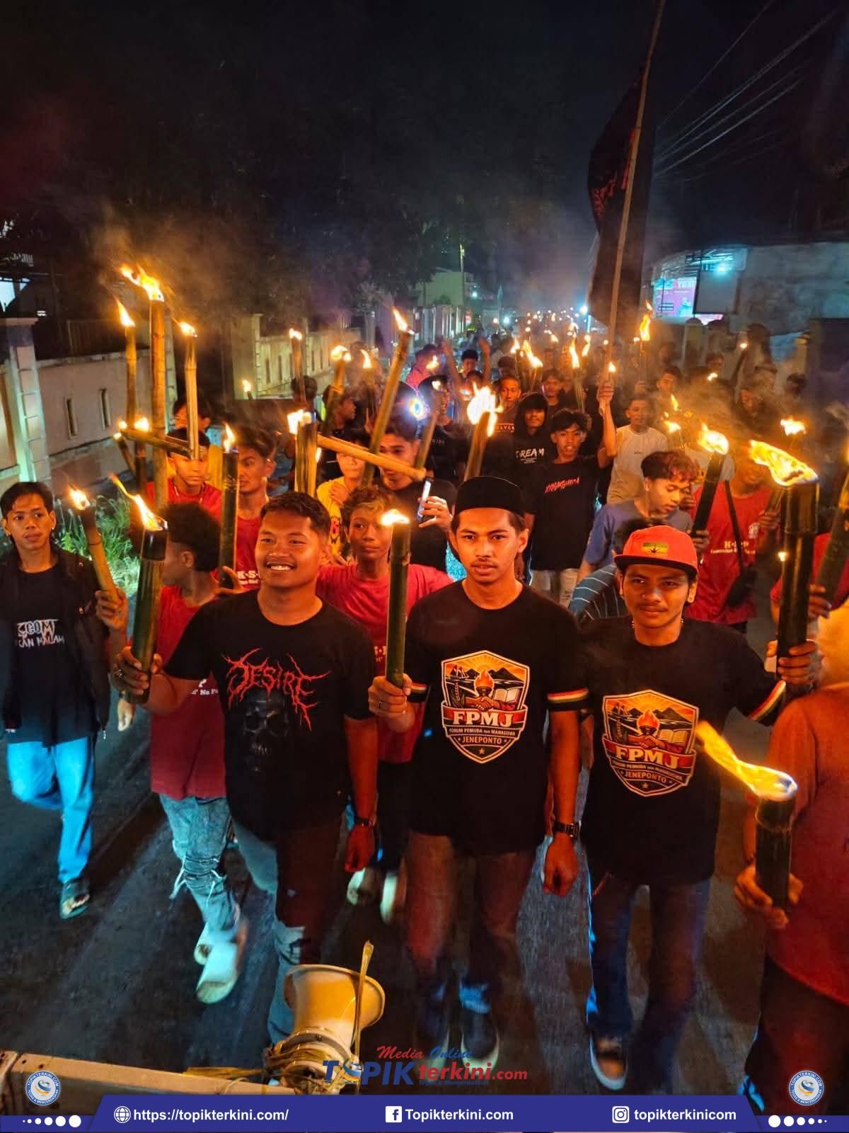 Pawai Obor FPMJ Hidupkan Semangat Kebersamaan di Kota Lama Jeneponto