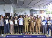 Wabup Takalar Bagikan 1.197 Sertifikat Tanah PTSL di Sanrobone