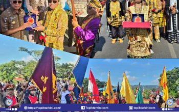 Kabupaten Muna Tampilkan Busana Kebesaran Kerajaan Muna di Pawai Budaya HUT Sultra ke-62