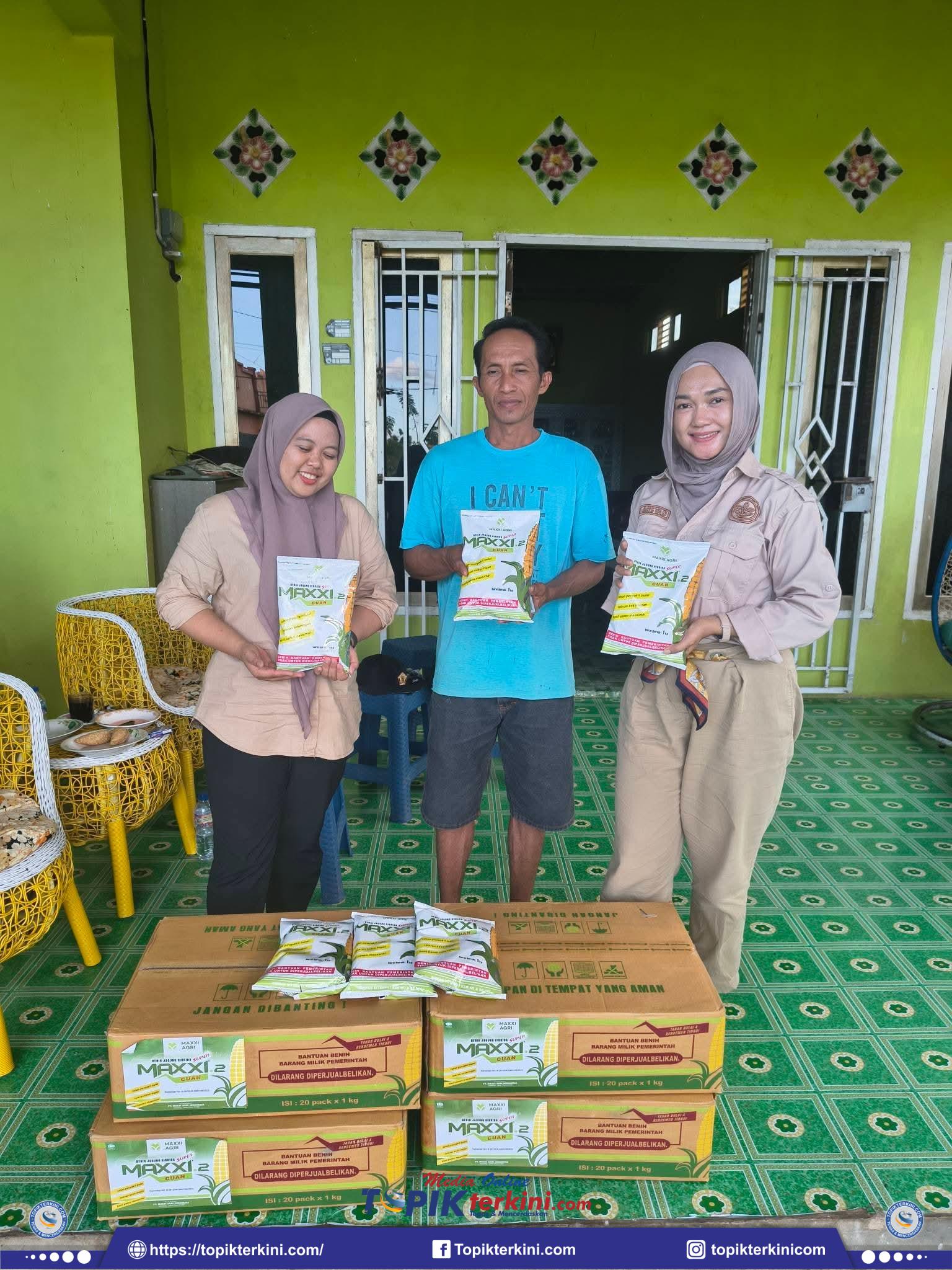 PPL Desa Barana Salurkan Bantuan Bibit Jagung Hibrida kepada Kelompok Tani