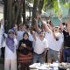 Reuni 40 Tahun Teknik Elektro 86 Unhas, Daeng Manye Pimpin Pelepasan 1.000 Burung di Pulau Sanrobengi