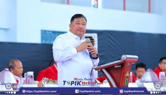Narasumber di PKKMB FT Unhas, Daeng Manye : Mahasiswa Harus Berani Bermimpi Besar
