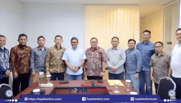 Bidik PAD dan Lapangan Kerja, Daeng Manye Dorong Rencana PLTS Skala Besar di Takalar
